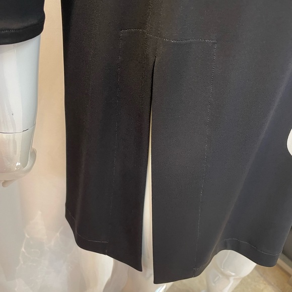 EVA VARRO 3/4 SLEEVES SIMPLE TUNIC WITH SIDE SLITS -PROFILES - Picture 3 of 5